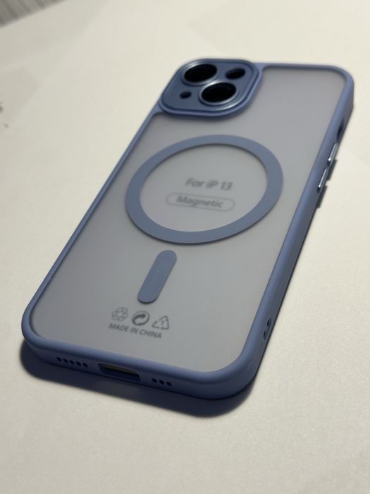 Чехол на 13 айфон ( 14 айфон)