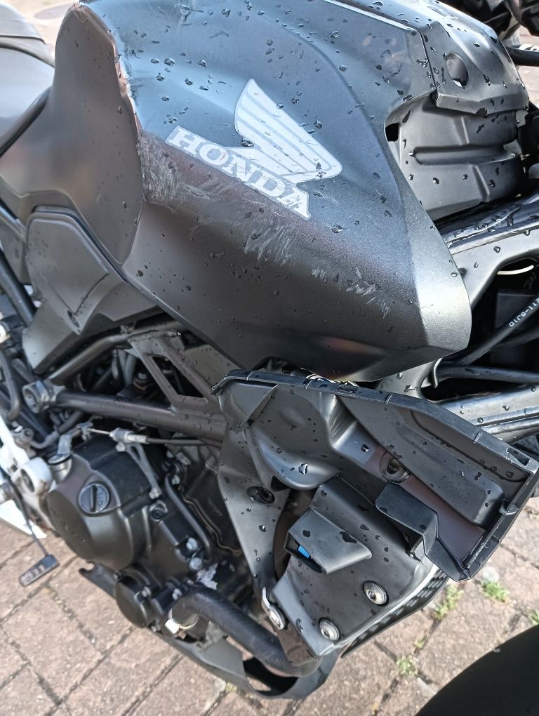 CB 300r neo sports café 2019