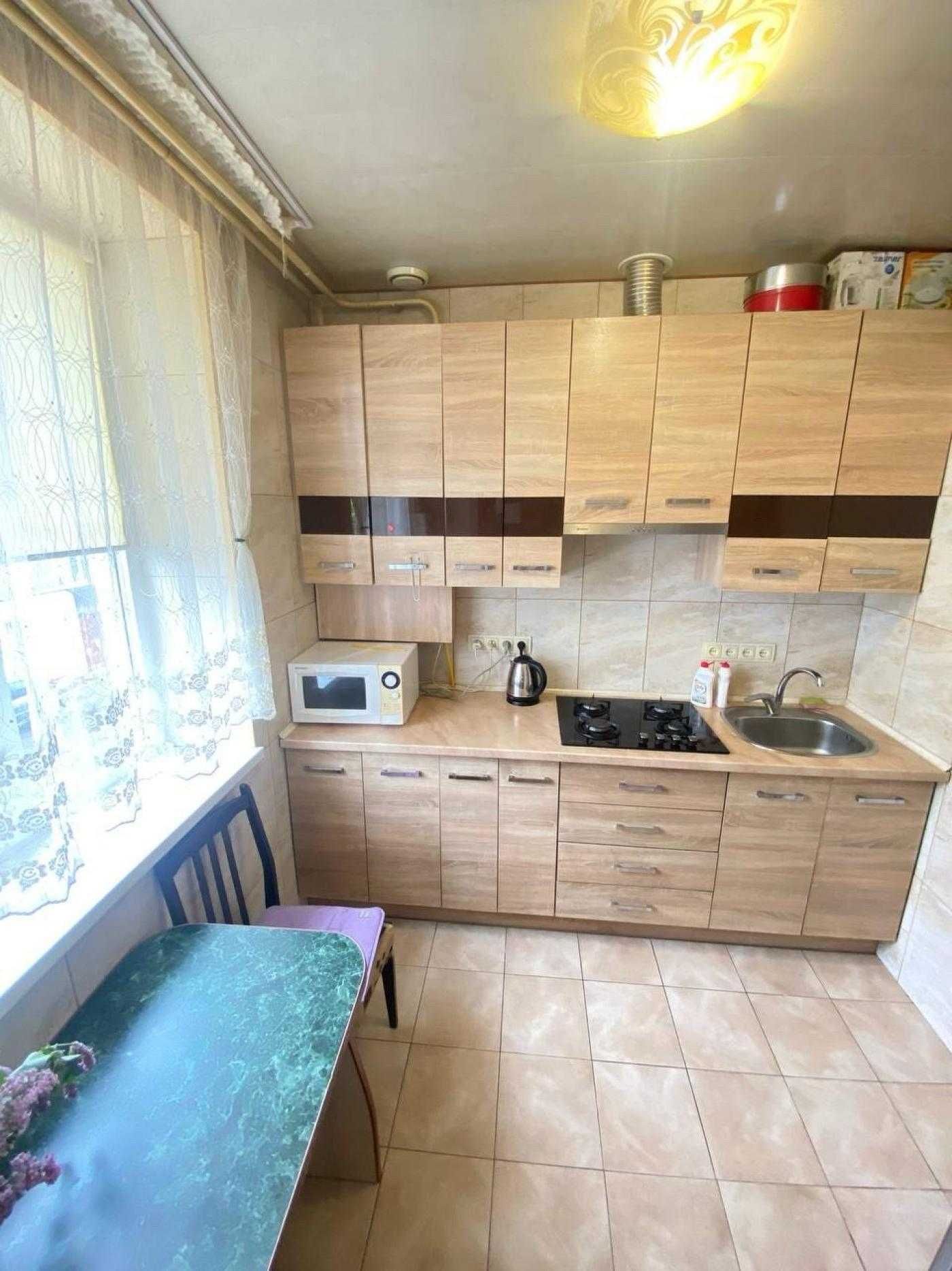 Продаж 2 кімнатної квартири, Радехів