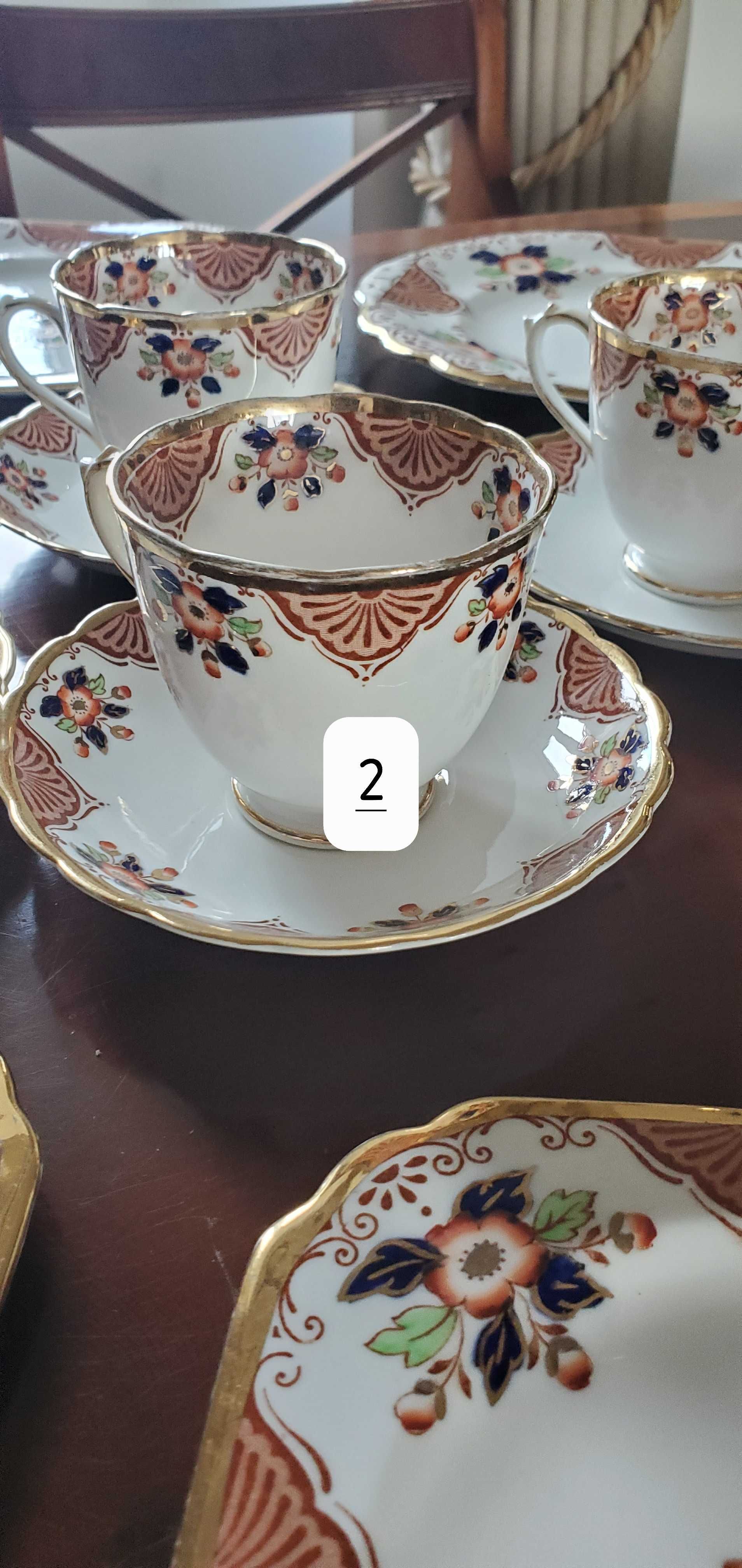 New Chelsea Staffs Antique 22 Piece Bone China Tea set.