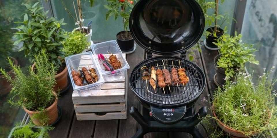 Grill elektryczny Outdoor Chef P-420 E 2000 W