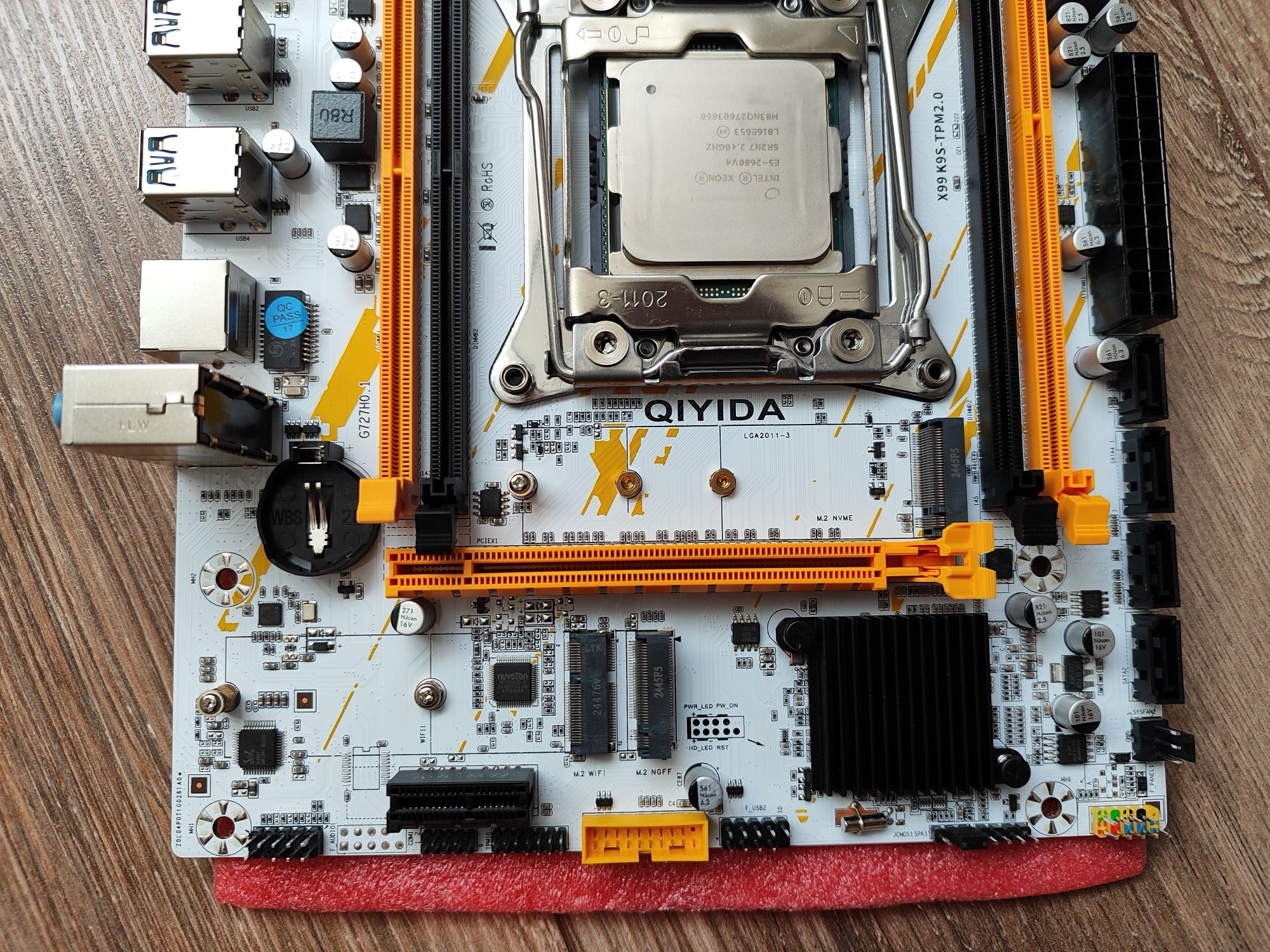 Ігровий комлект 14 ядер Qiyida x99 + Xeon 2680v4 + 32 Gb ddr4