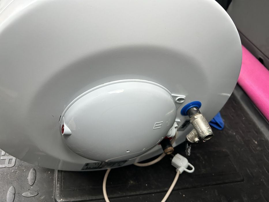 Бойлер, водонагреватель Bosch 75л