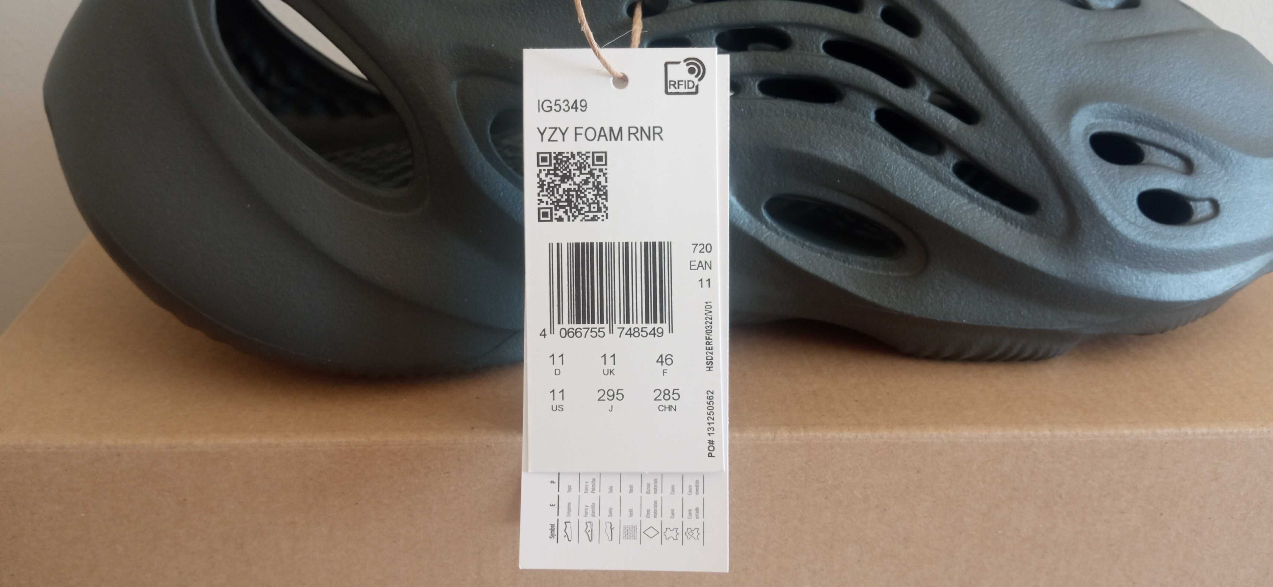 47 Buty Adidas Yeezy Foam Runner Carbon (YZY RNR)