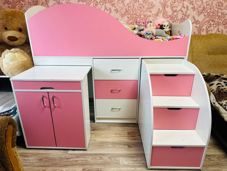 Дитяче ліжко-шафа