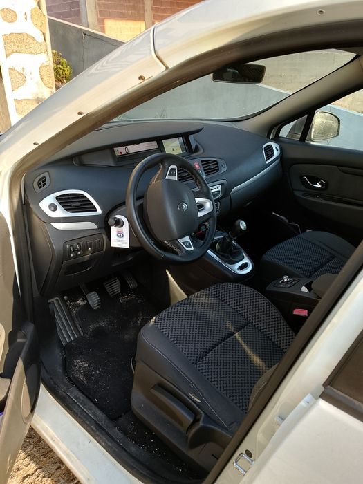 Renault grande Scenic