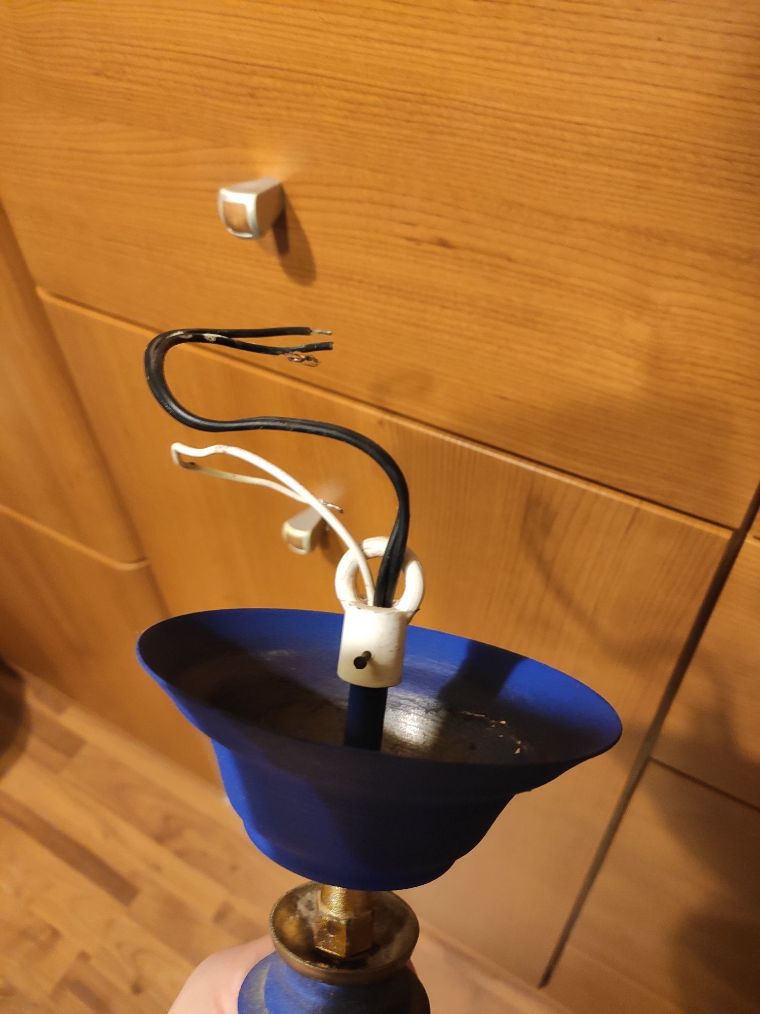 Lampa sufitowa pokojowa
