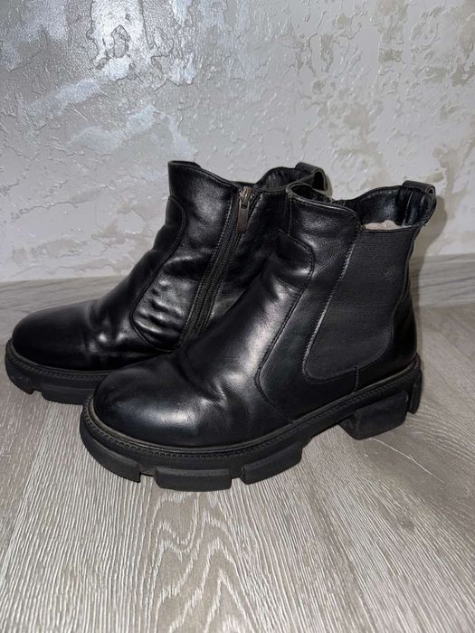 Шкіряні черевики