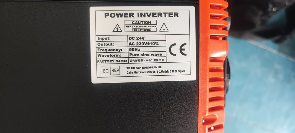 Інвестор Fchao ksc-3000w з 24v на 220v чиста синисоїда