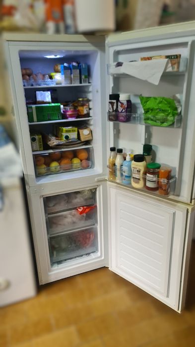 2 Frigoríficos Combinados