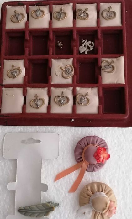 Bijutarias, lote 11, tudo por 5€