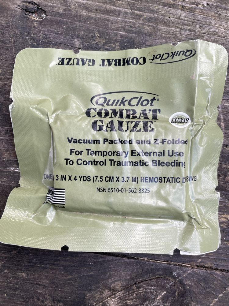 Гемостатичний бинт QuikClot Combat Gauze