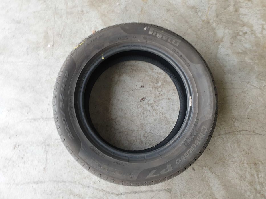 1szt. 225/55/17 97W Pirelli Cinturato P7 6mm 2018r [ 8714 ]