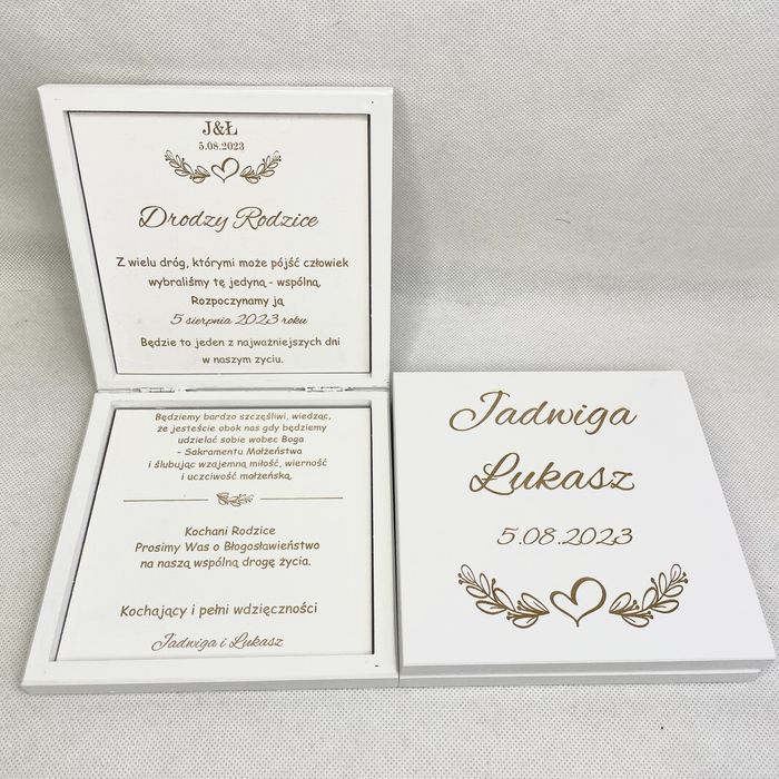 Pudełka z prośbą o błogosławieństwo