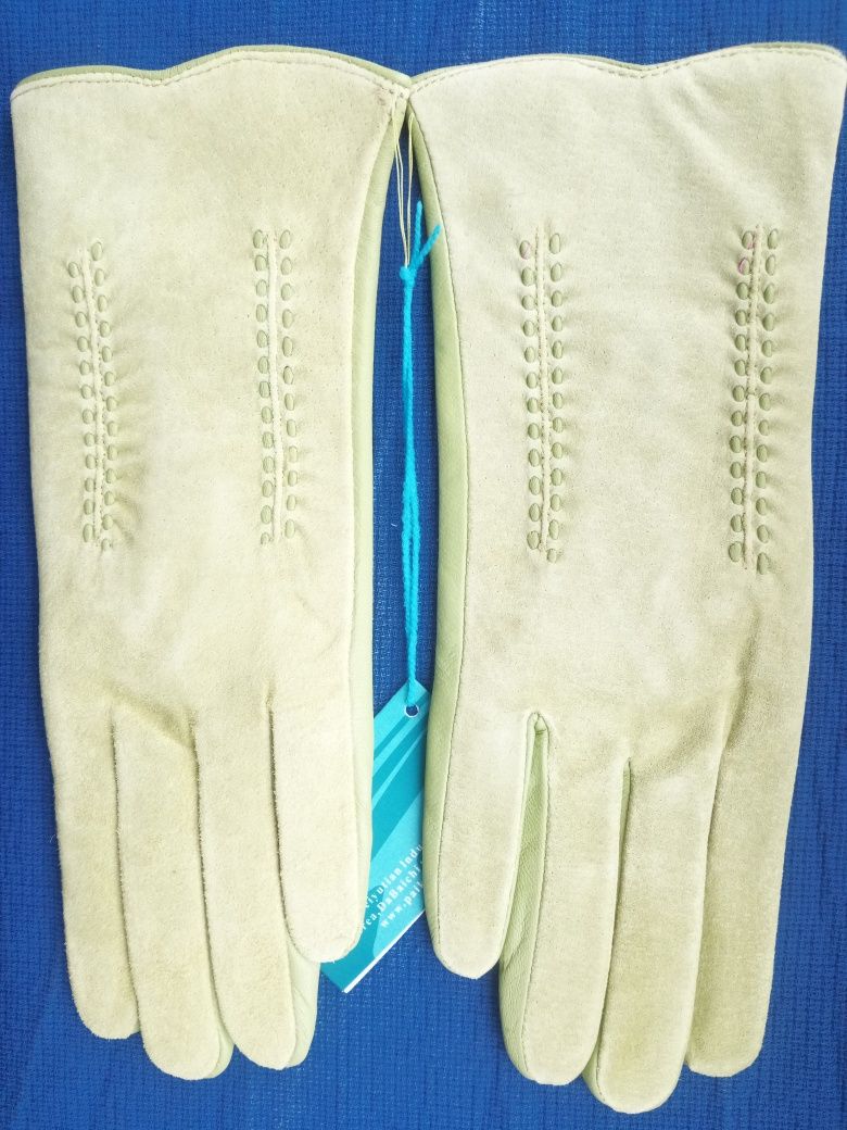 Стильные кожаные перчатки разных цветов