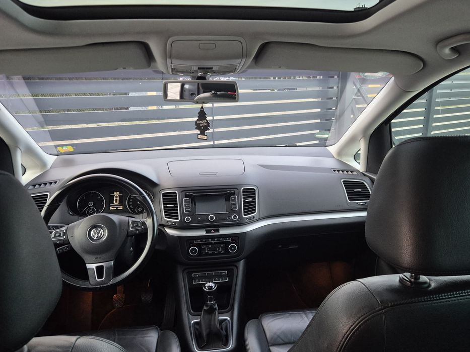 Volkswagen Sharan Highlline 2.0 TDI