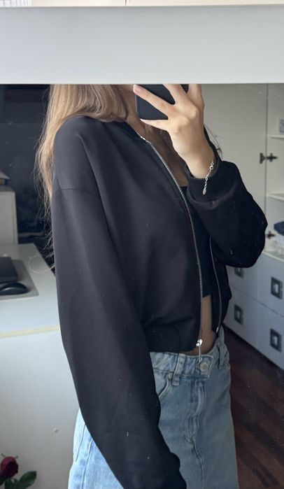 kurtka bomberka zapinana bershka rozmiar xs