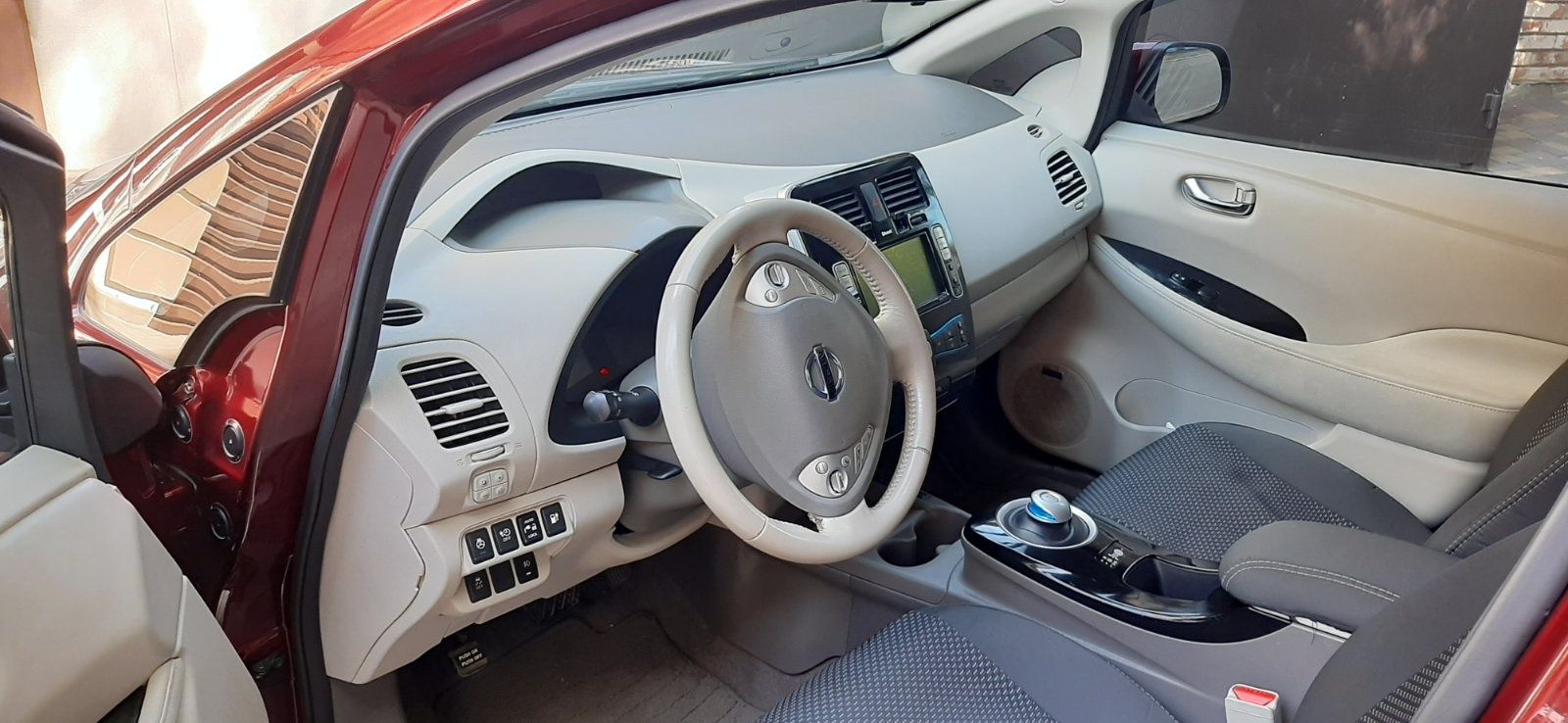 Продам Nissan Leaf, 2017 р.в.