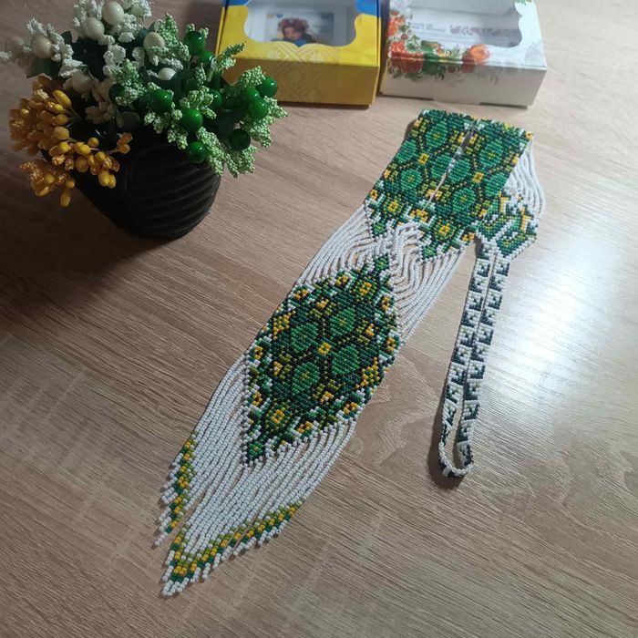 Гердан з чеського бісеру