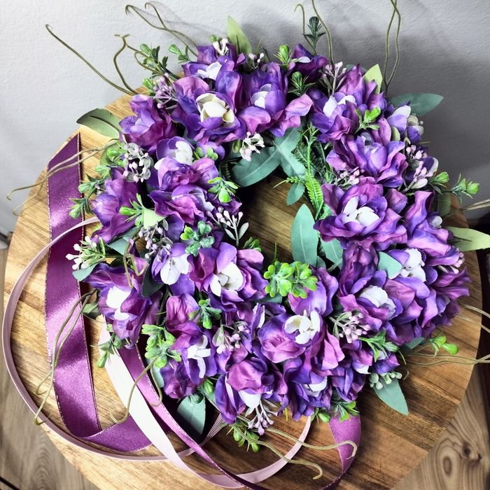 Wianek na drzwi, prezent