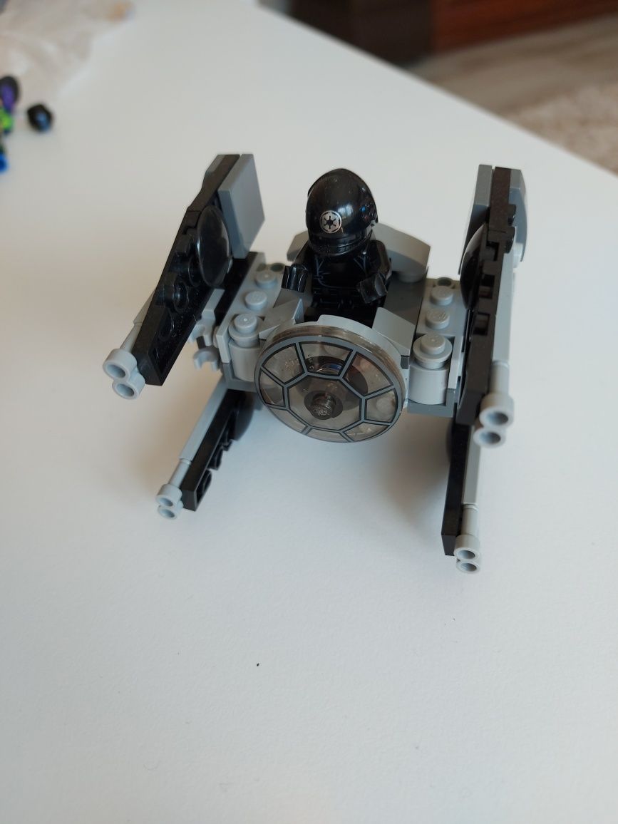 Lego nr 75031 Star Wars TIE Interceptor