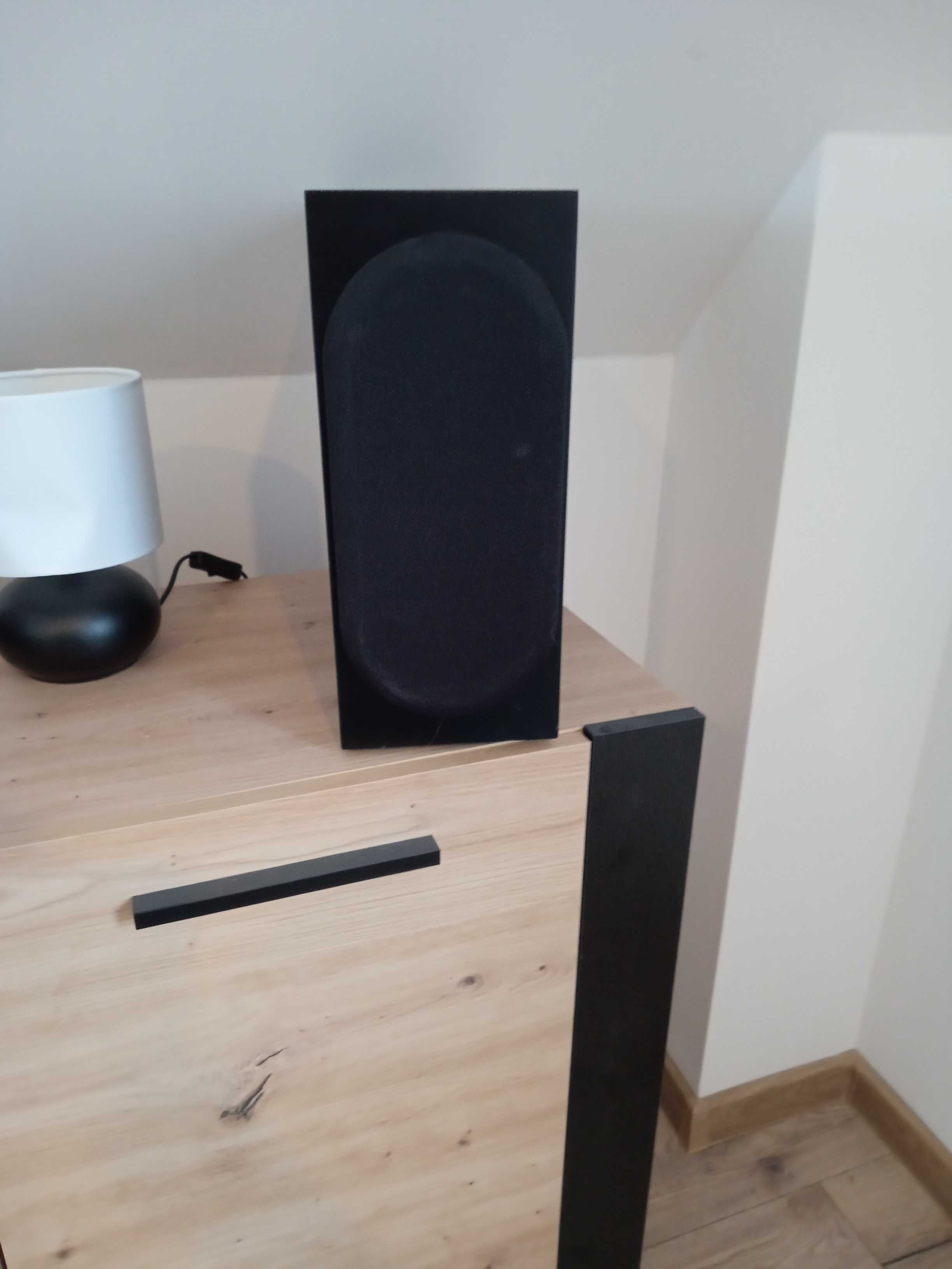 Kolumny podstawkowe AWS GENIUS 100
