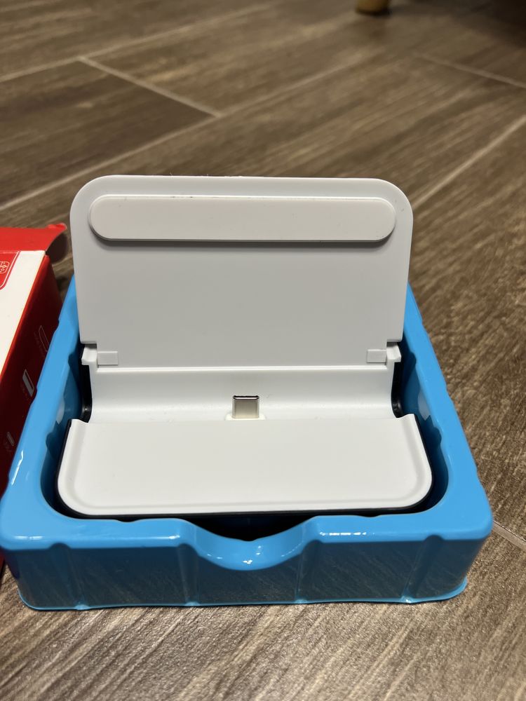 Док-станція 6 в 1 Lesooy Switch USB-C Зарядна станція