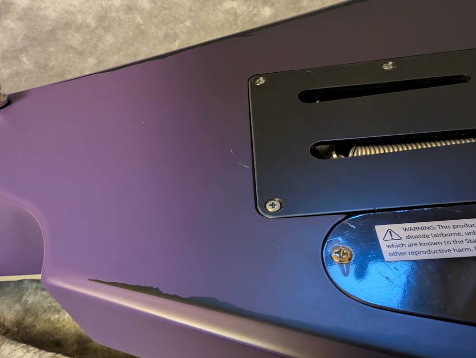 ESP LTD Alexi Ripped Sawtooth + EMG Alexi Set + Hardcase