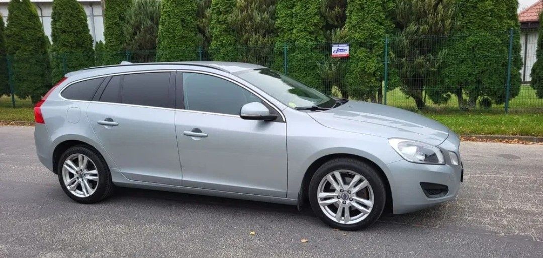 Volvo V60 D2 Momentum