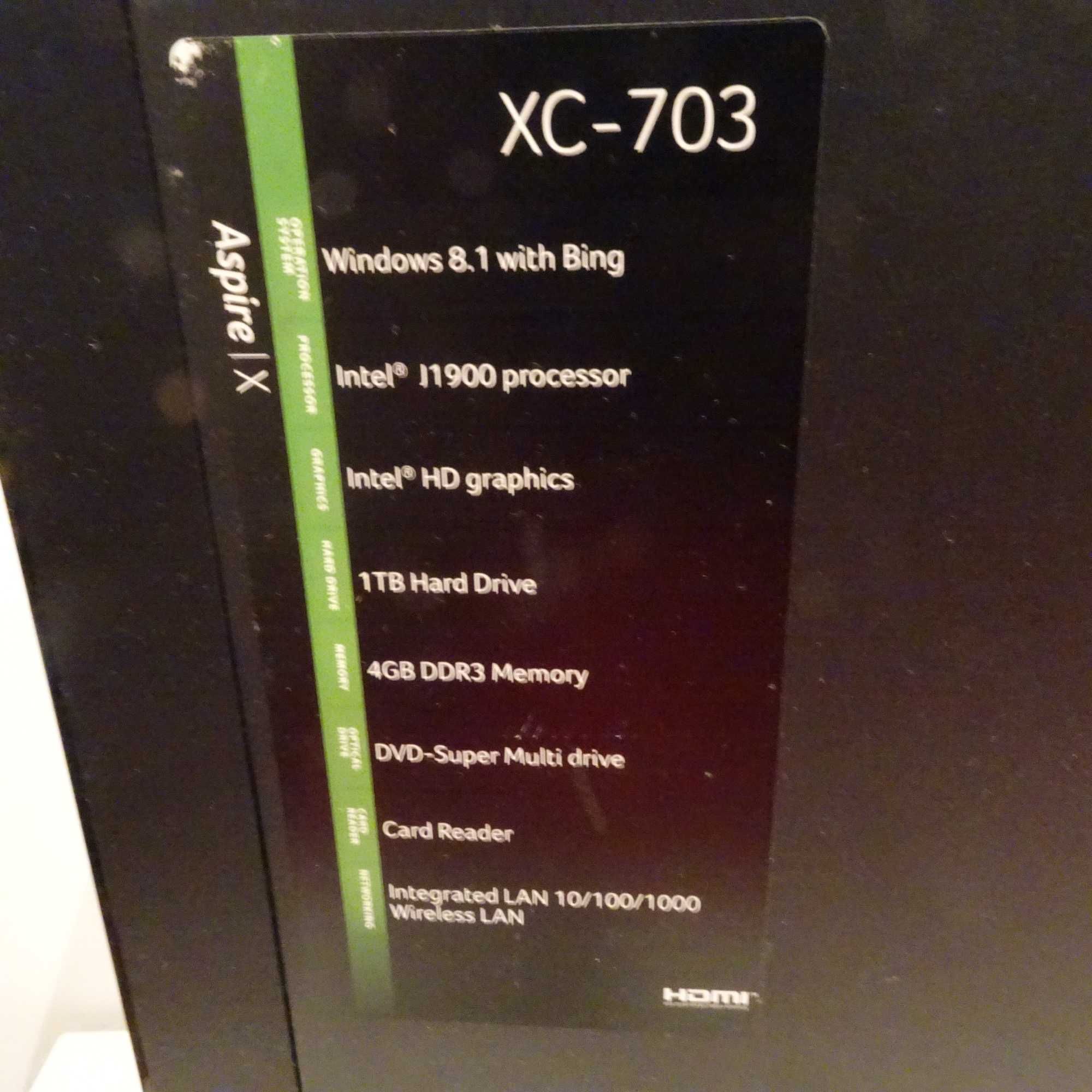 Komputer ASUS model XC-703