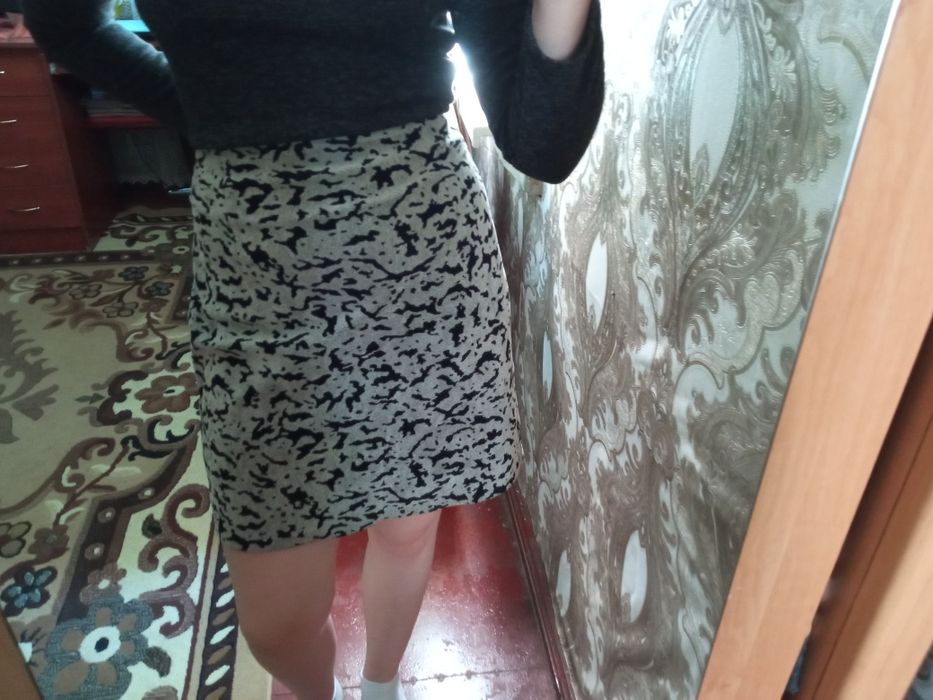 Мині-спідниця плямиста