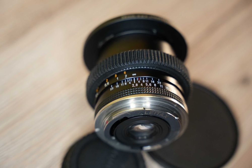 Carl Zeiss 25mm f 2.8 distagon T Canon EF