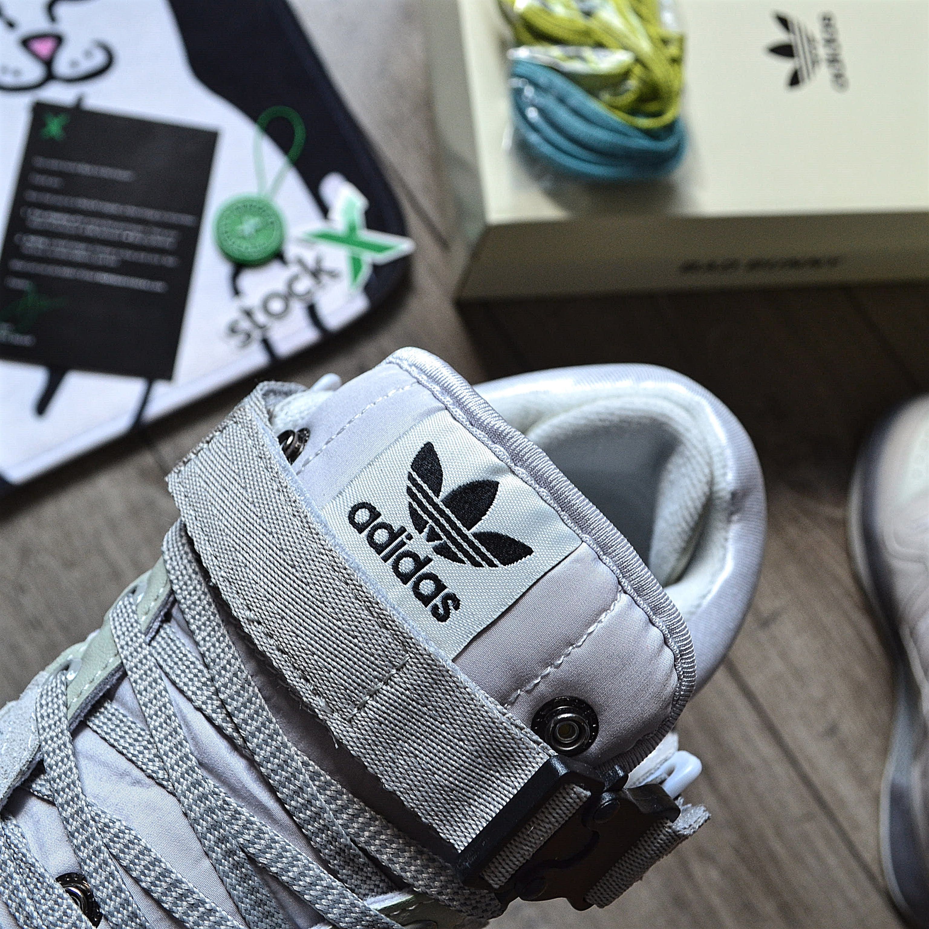 Мужские кроссовки adidas x Bad Bunny Forum Buckle Low 'Orbit Gray'