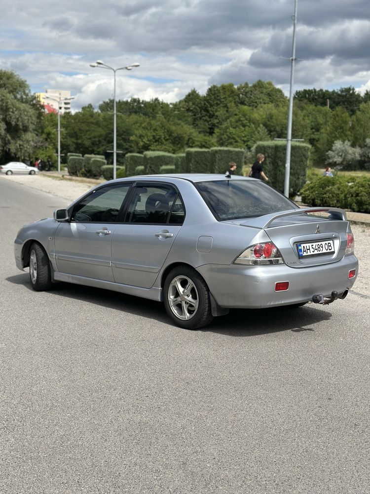 Продам Lancer IX(9) 2.0 на механике