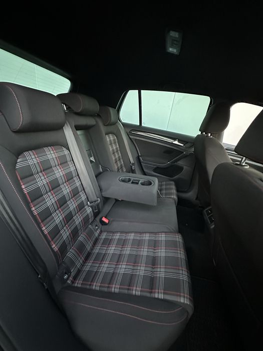 VW Golf 7 Gti ( Trato de credito )