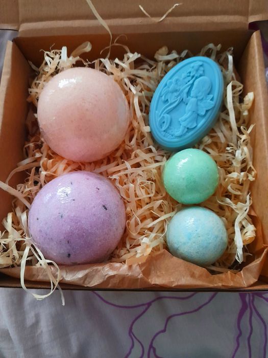 Zestawy kąpielowe  dzień matki  ,Babci walentynki   urodziny  itp