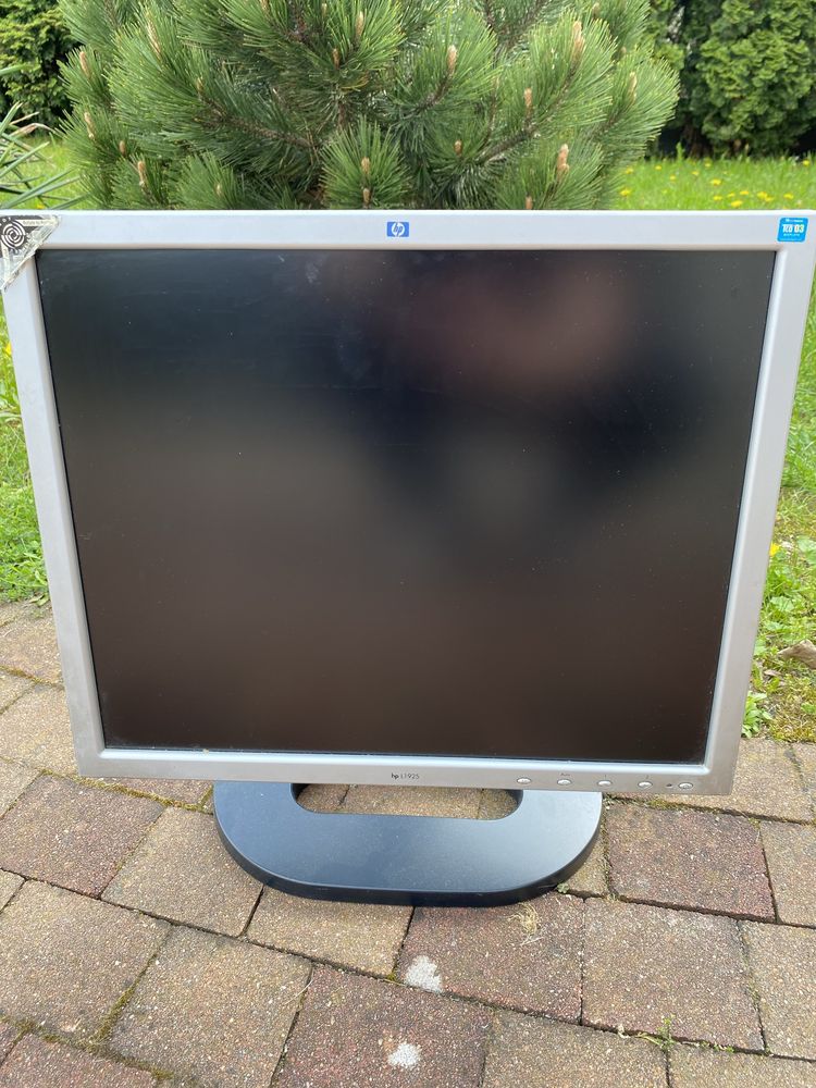 Monitor HP L1925