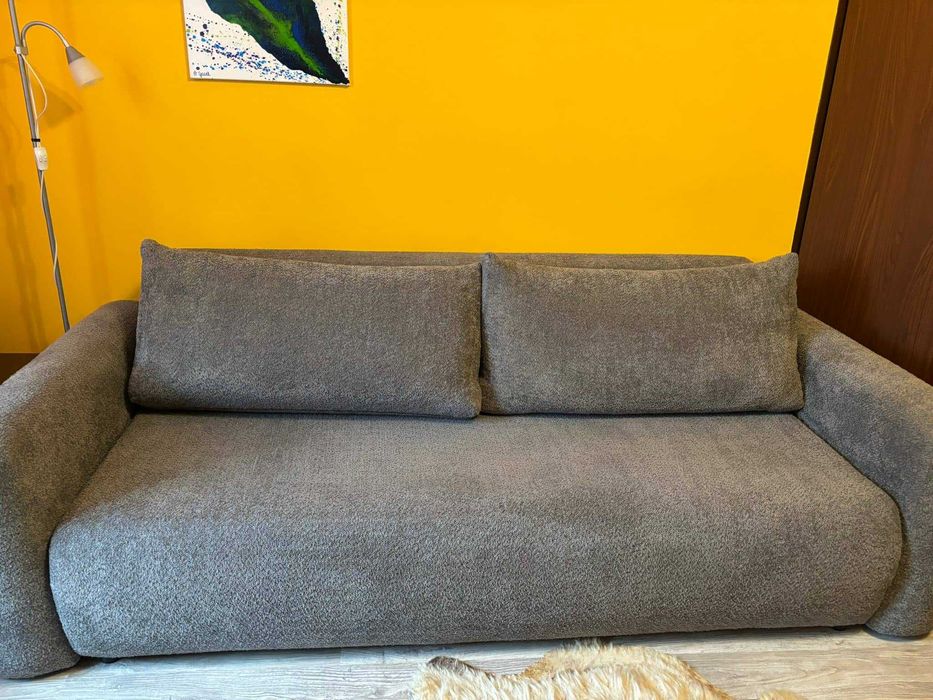 Prawie nowa kanapa