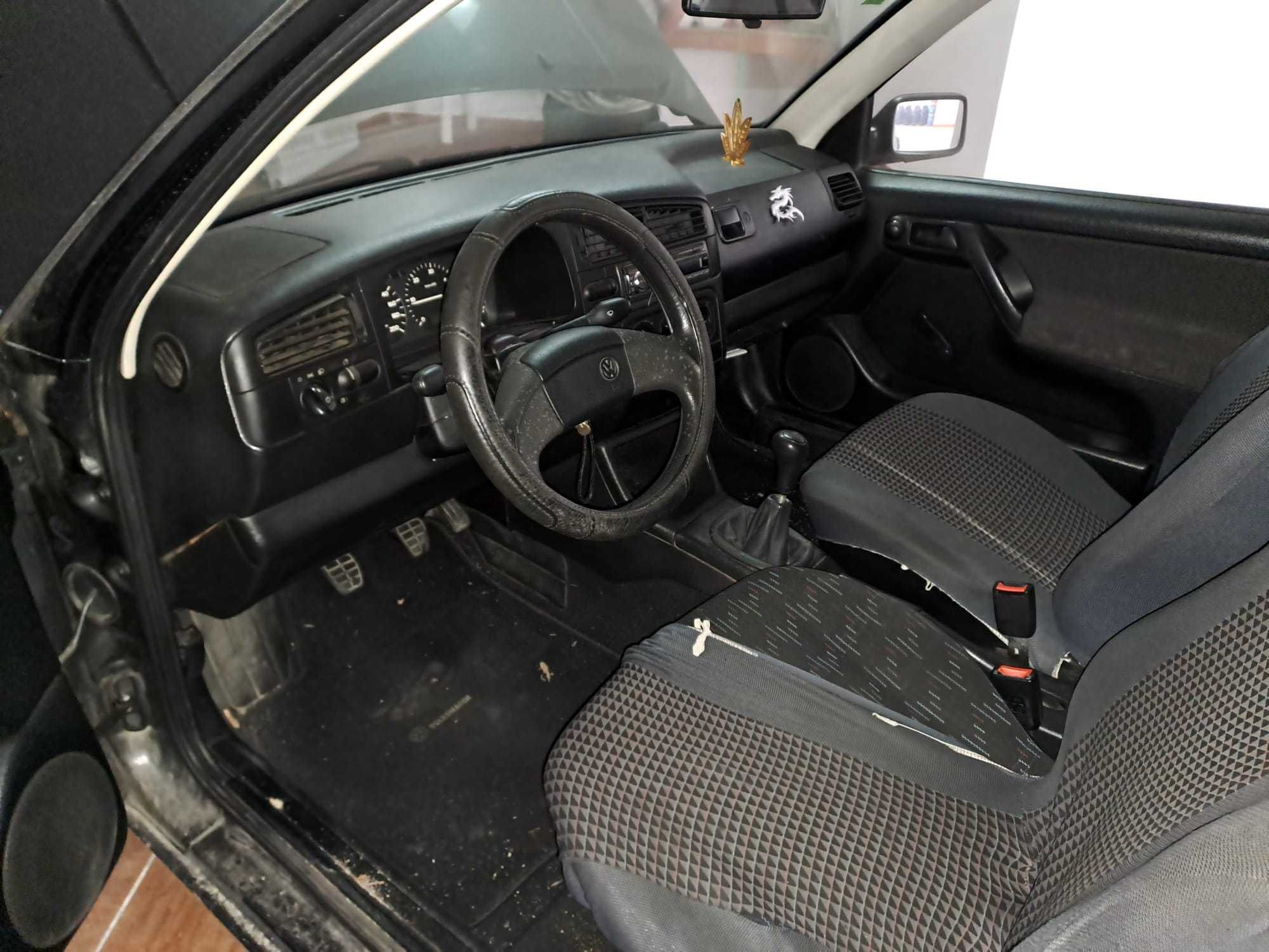 Vendo Golf 3 comercial para peças ou restauro, com documentos