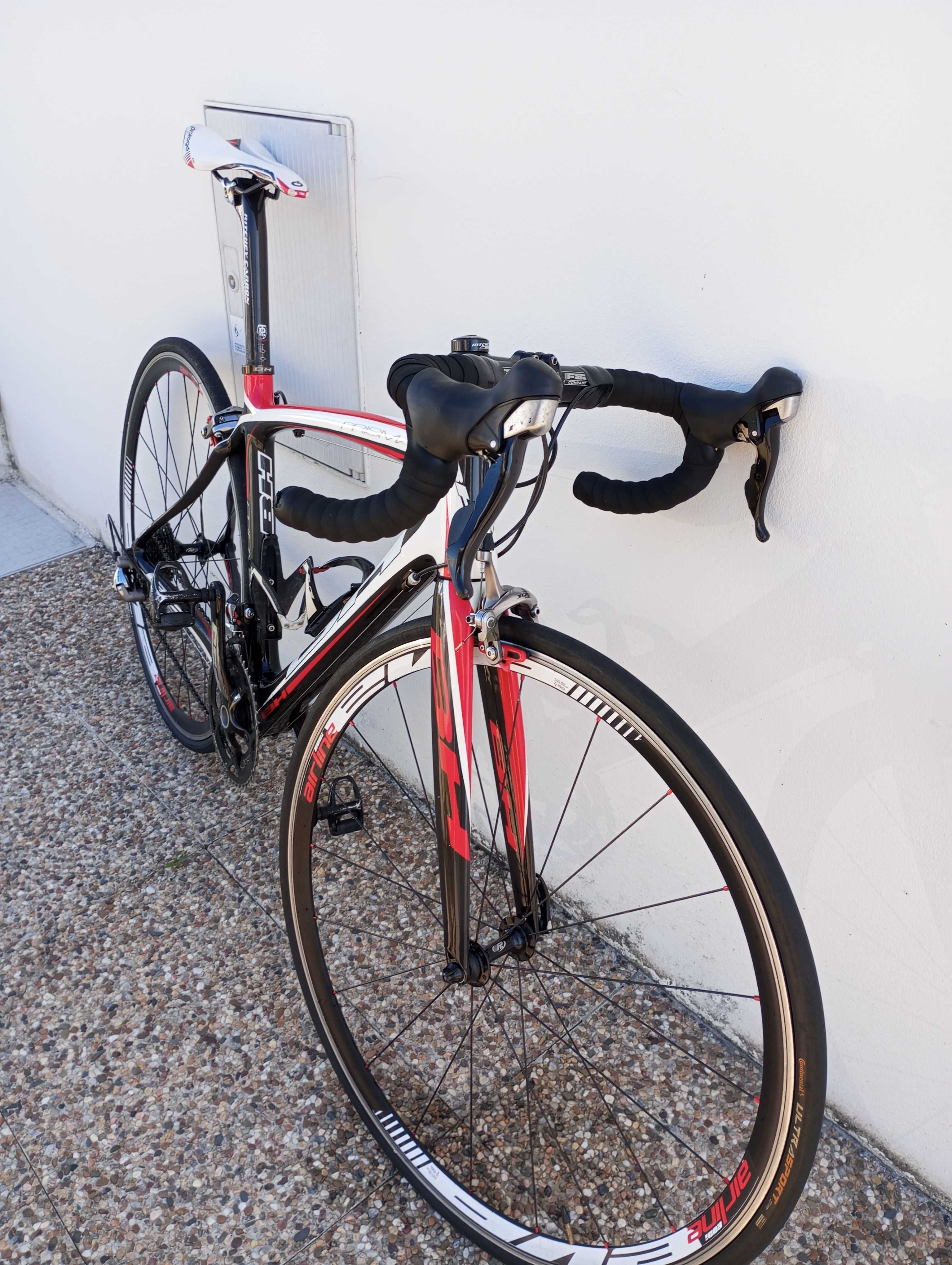Bicicleta BH prisma em carbono