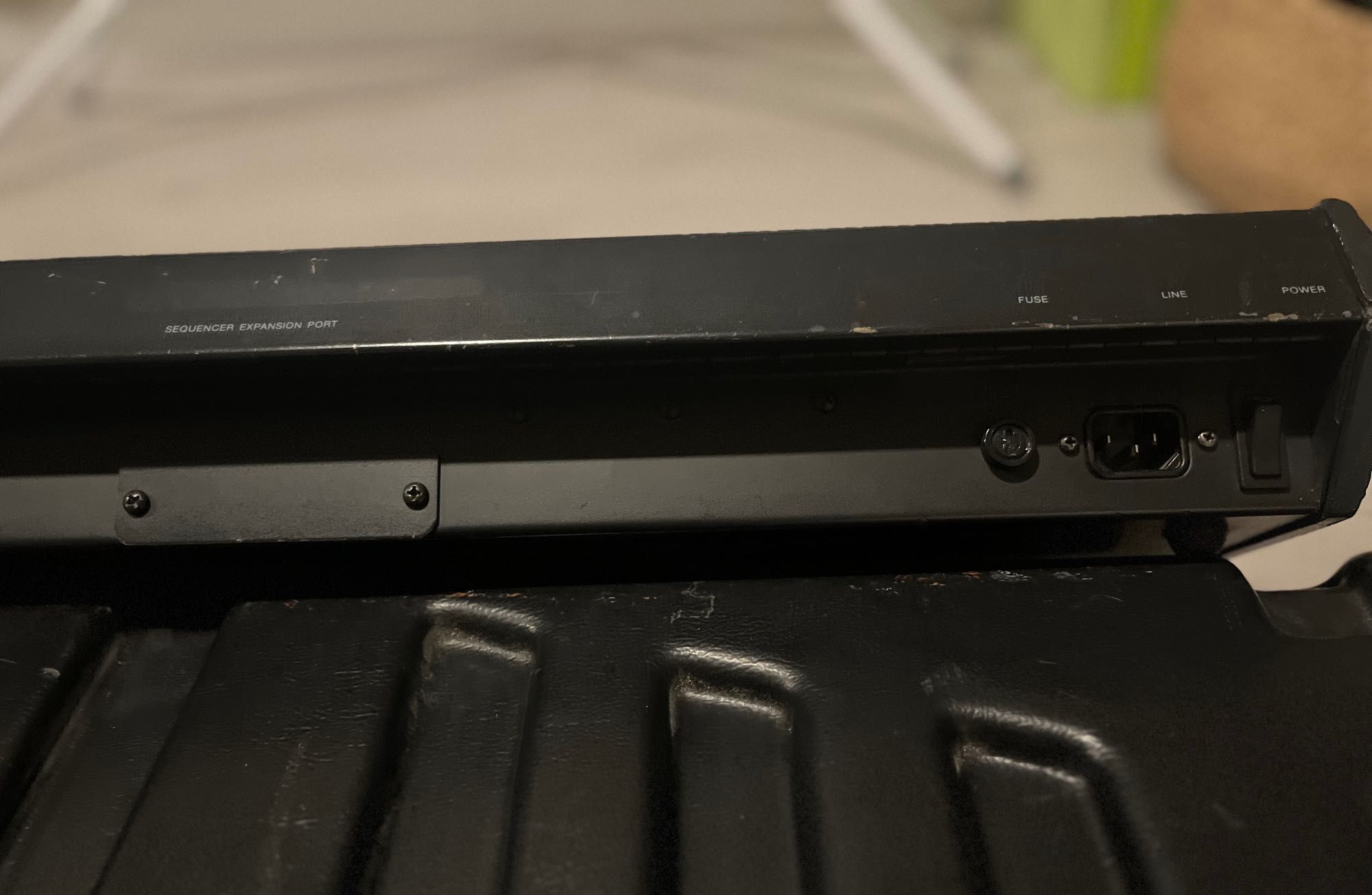 Syntezator Ensoniq ESQ1