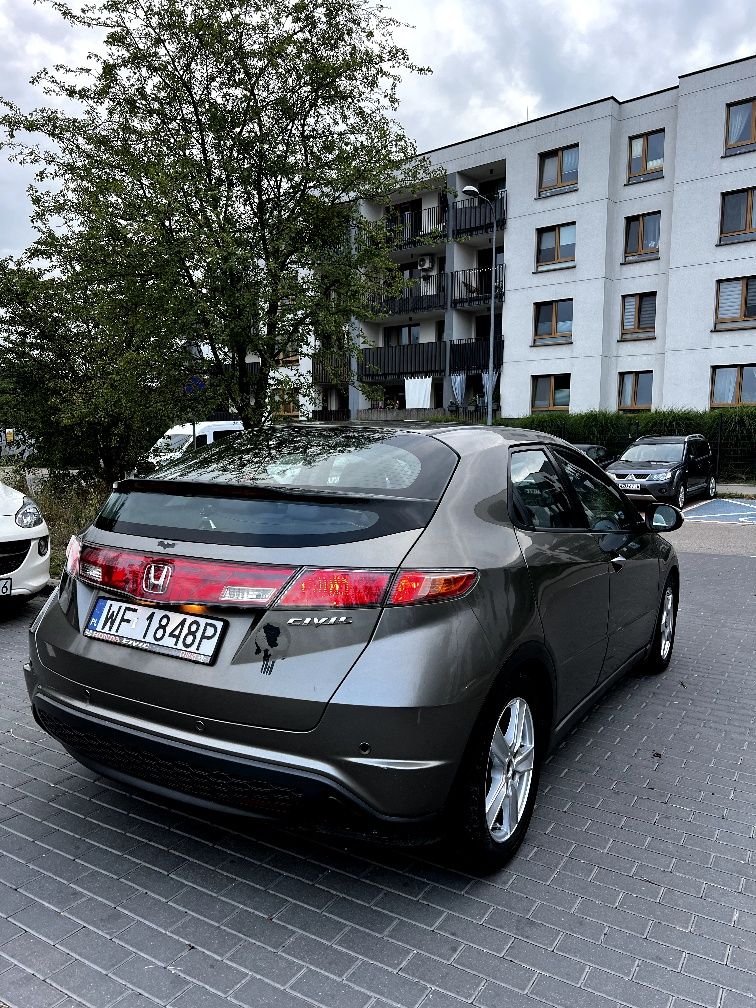 Honda Civic 1.8B V-Tec 140Km PL Salon 2KL Książka Serwis Manual 6Bieg