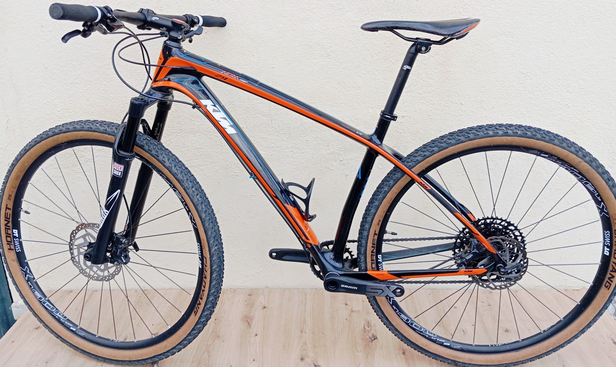 JF-Bikes KTM Aera Carbon 12v L
