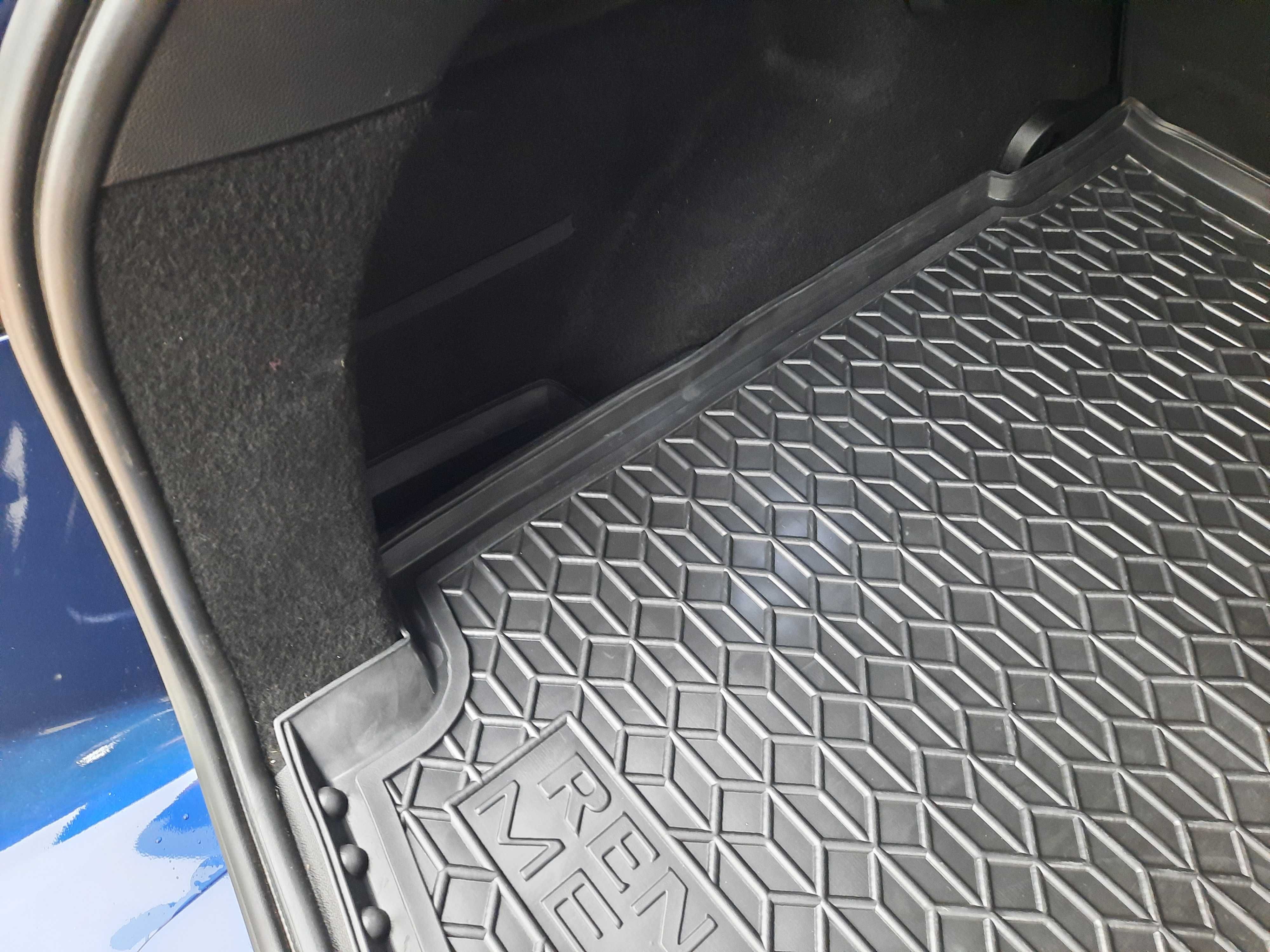 Коврик в багажник резиновый Renault Talisman Megane Sedan Universal