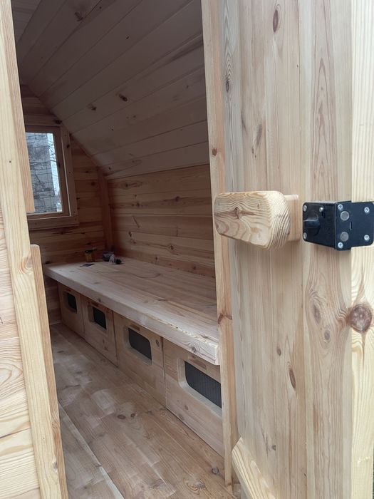 Апидомик. Апі-будиночок. Міні-пасіка. Деревʼяний будиночок