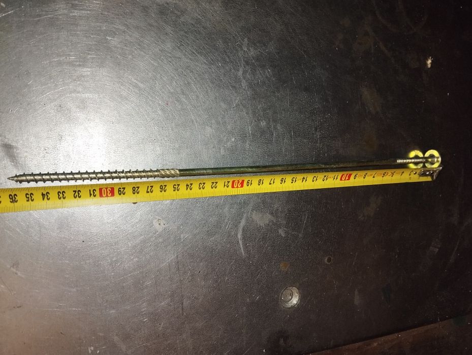 Wkręty ciesielskie 8x360. -1.50pln /1sztuka.   319 sztuk