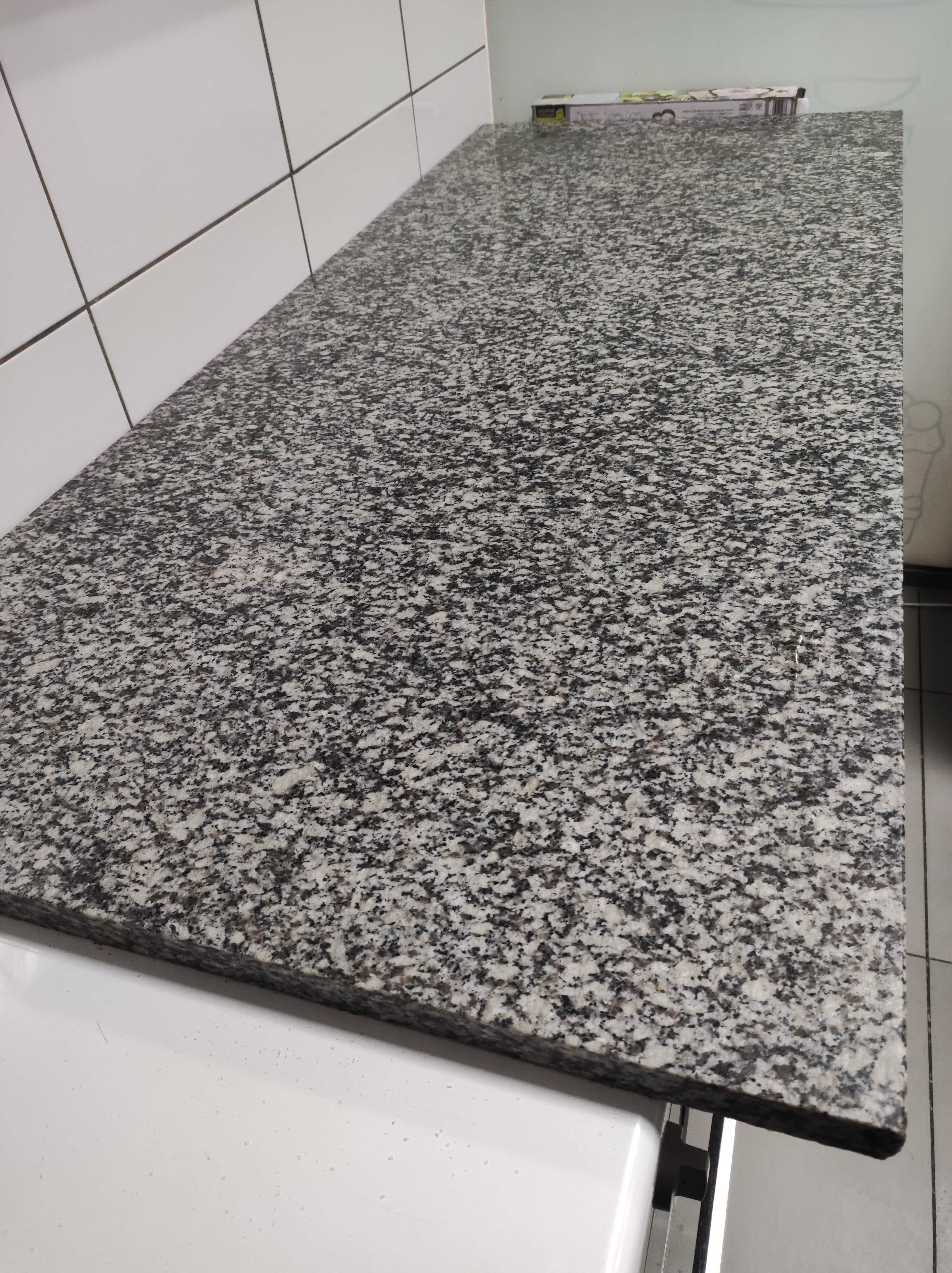 Blat kuchenny granitowy (160*70*3cm)