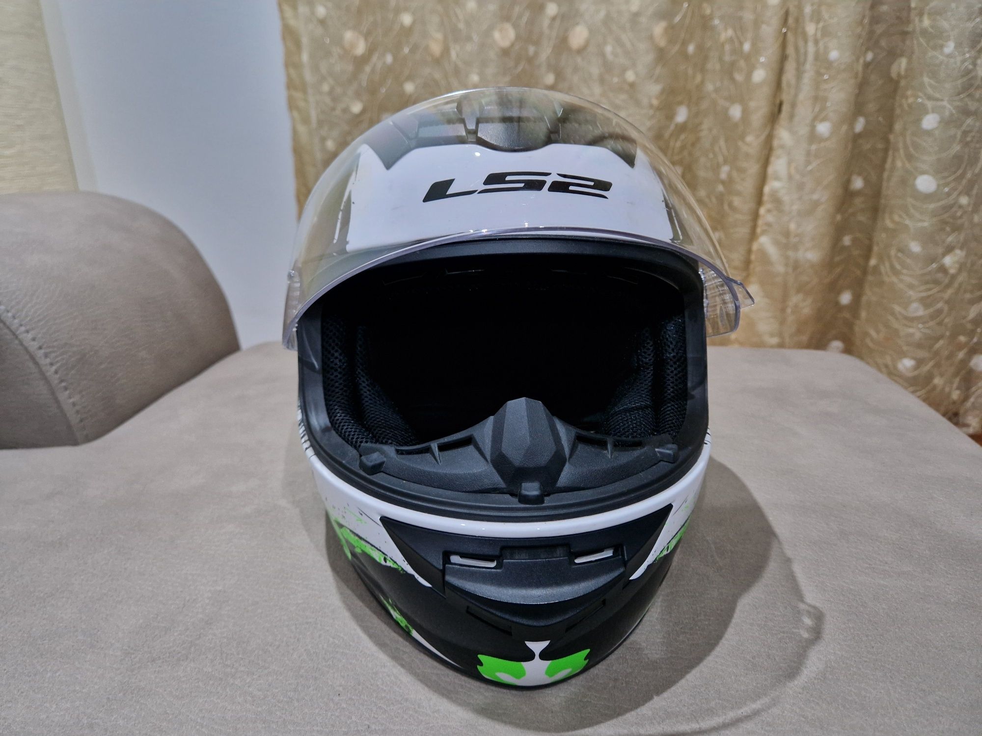 Capacete LS2 tamanho L