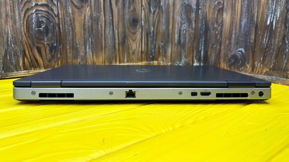 Потужний Ноутбук Для Дизайнерів Dell Precision 7540 /Quadro T1000 4 GB