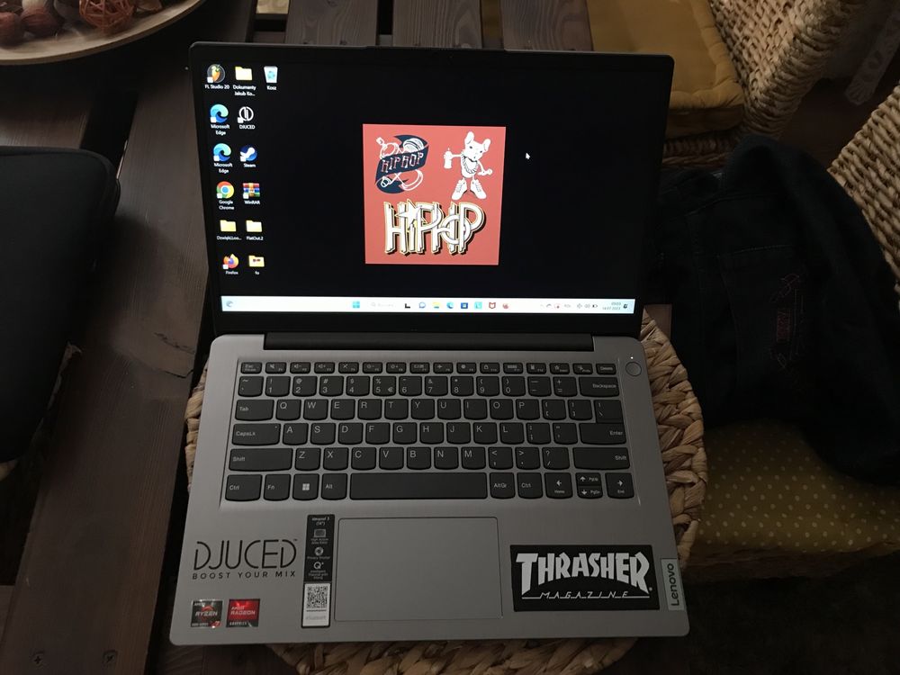 Laptop Lenovo idea pad 3 w doskonałym stanie